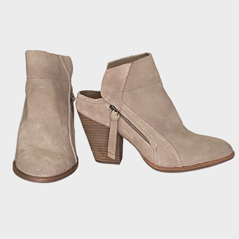 DOLCE VITA Women’s Suede Mule Booties Size 8 Taupe
